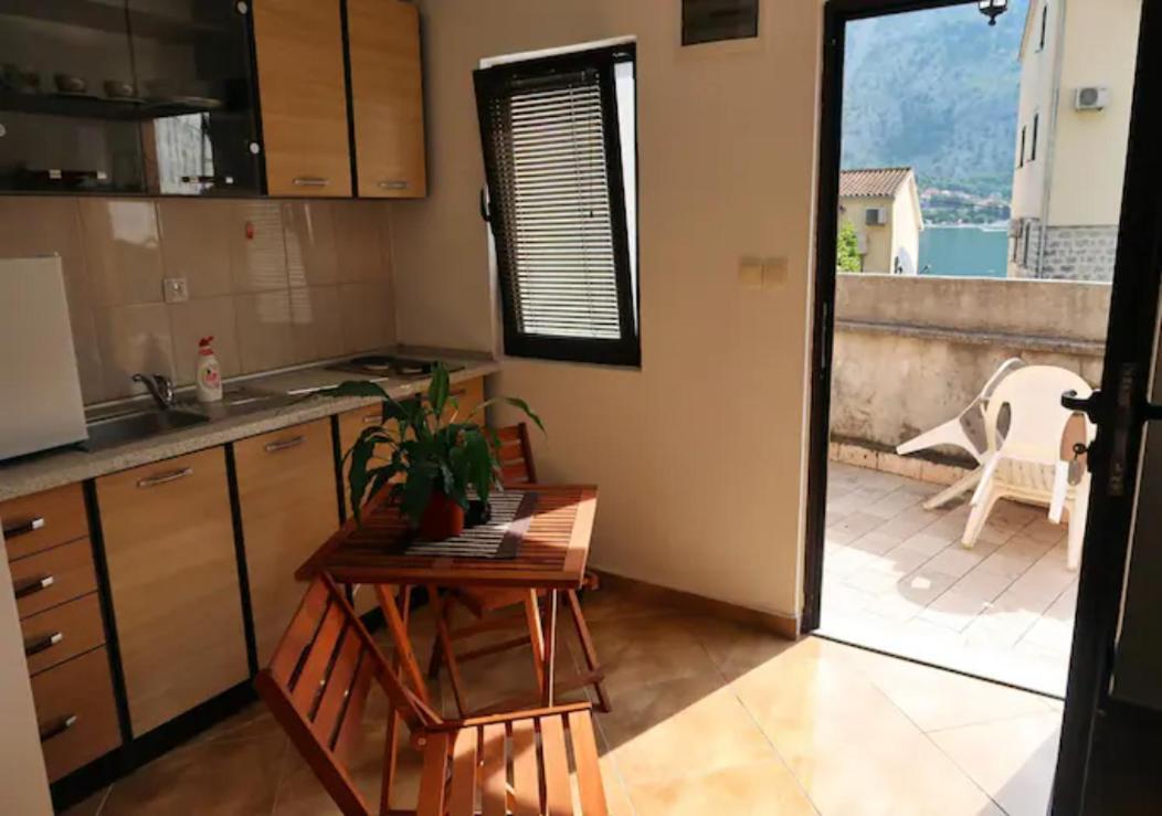 Exclusive Apartment Muo Kotor Exterior photo